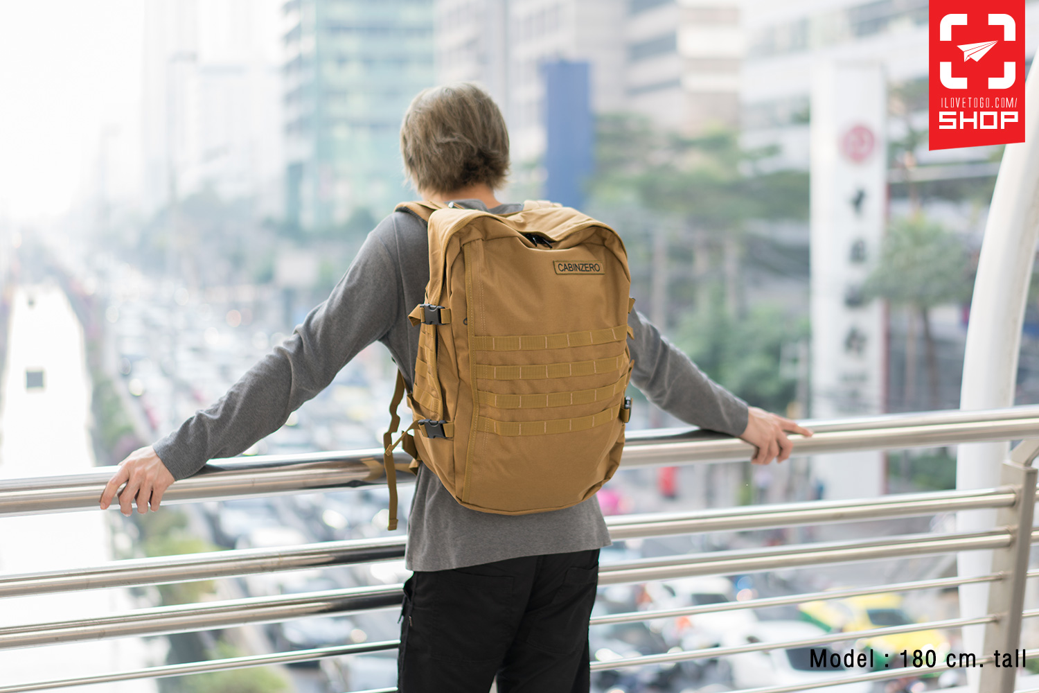 CabinZero Military Black 44L
